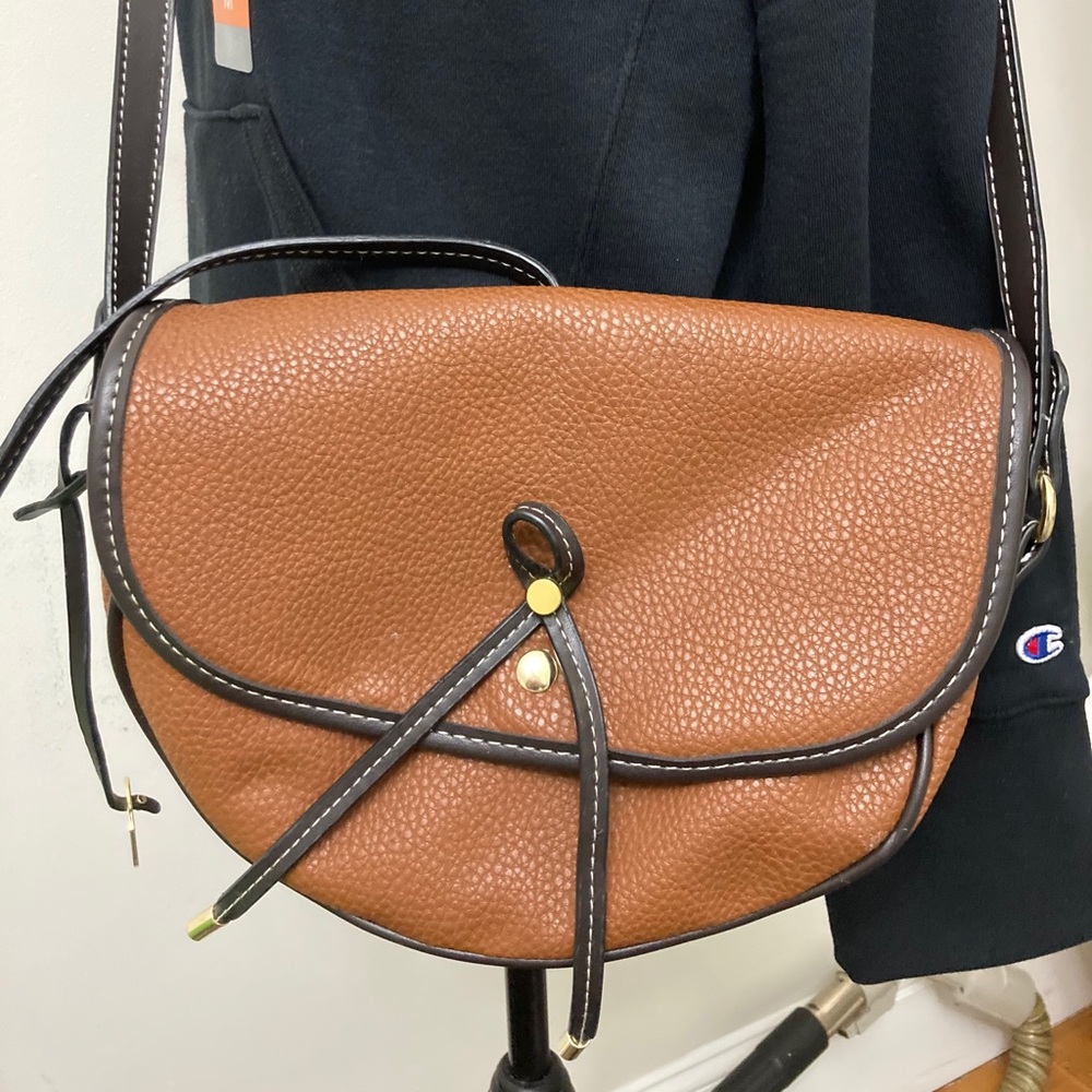 Leather crossbody London Fog